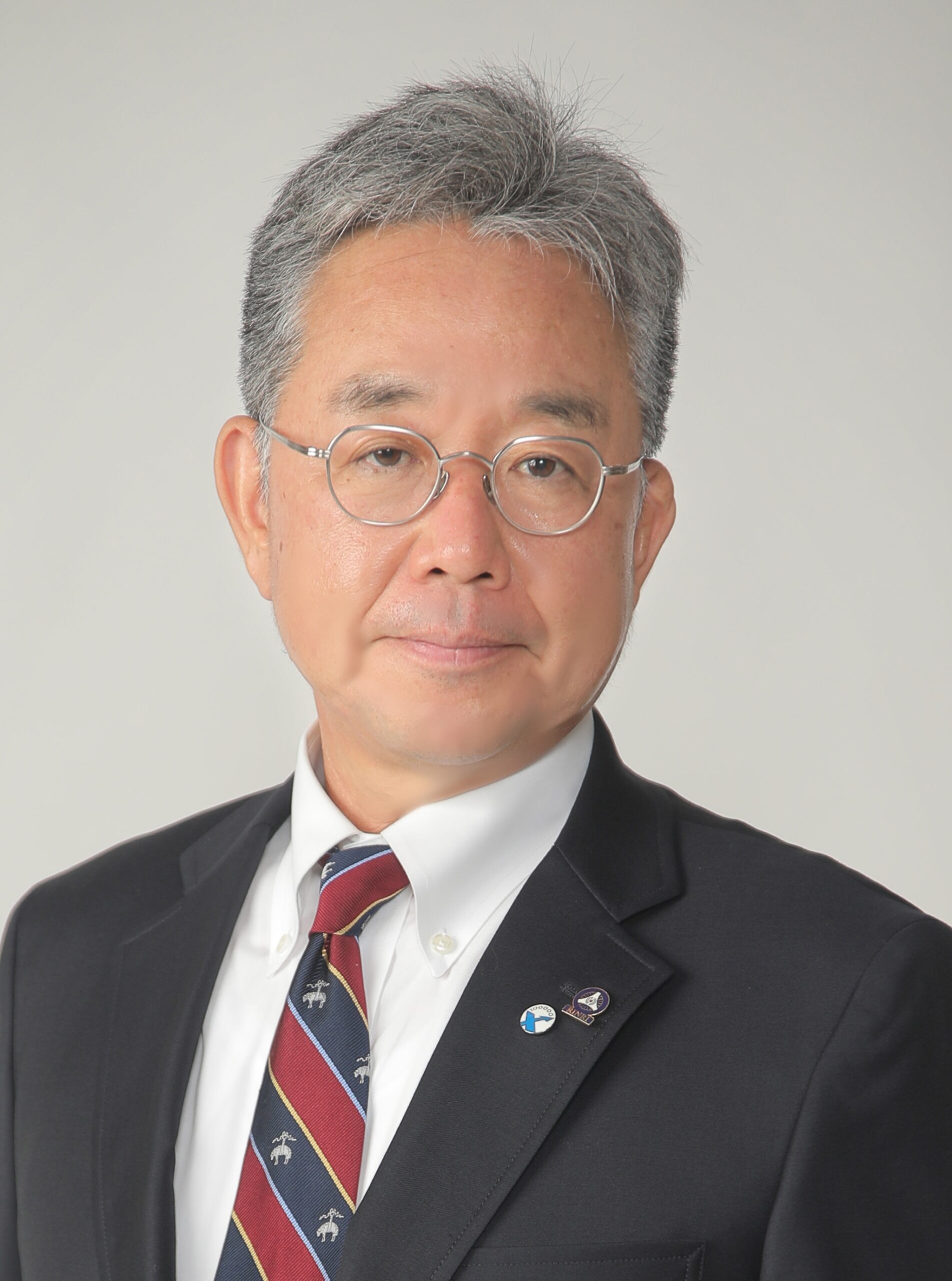 代表者名